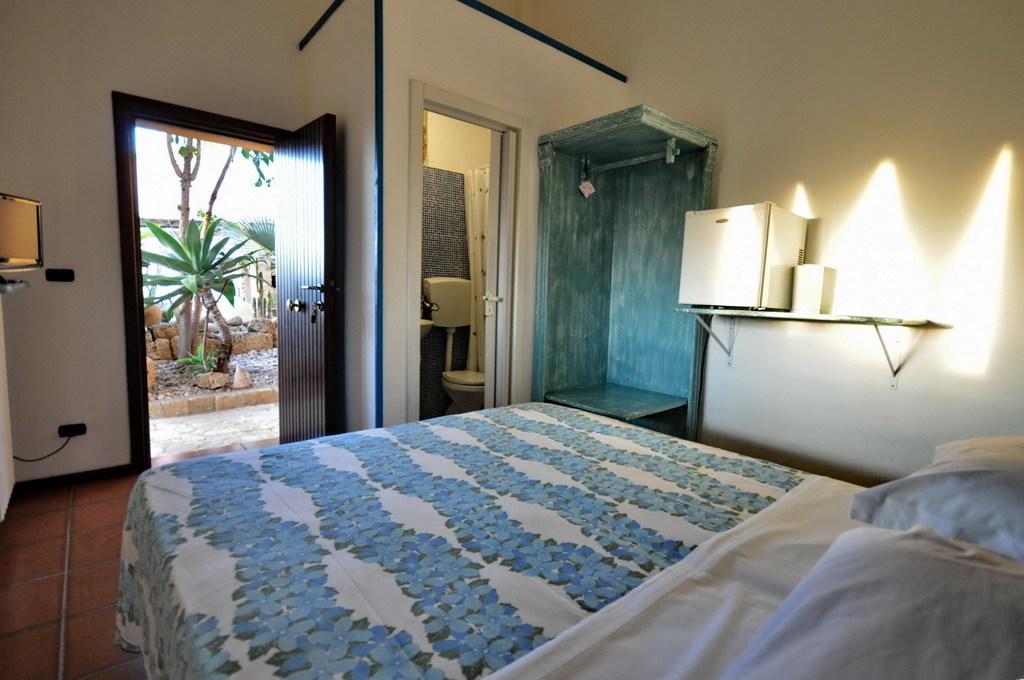 Felline In Bed&Breakfast Dimora Di Charme El Salento Exterior photo