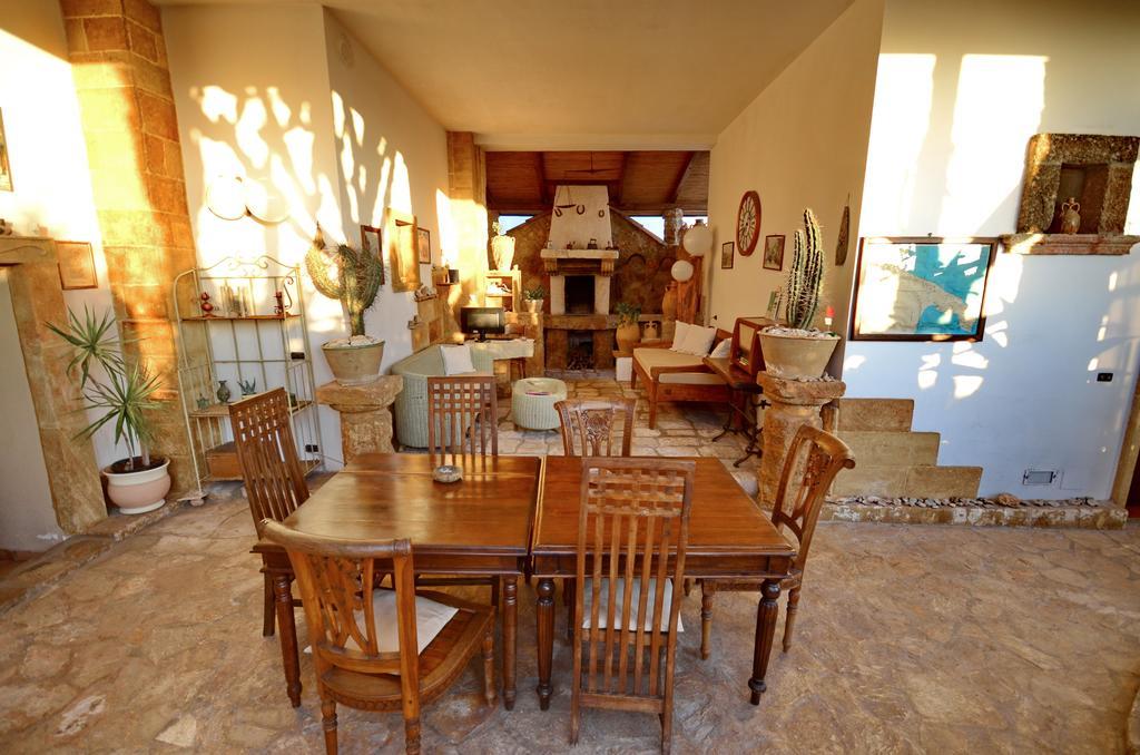 Felline In Bed&Breakfast Dimora Di Charme El Salento Exterior photo