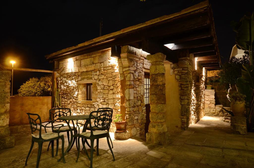 Felline In Bed&Breakfast Dimora Di Charme El Salento Exterior photo
