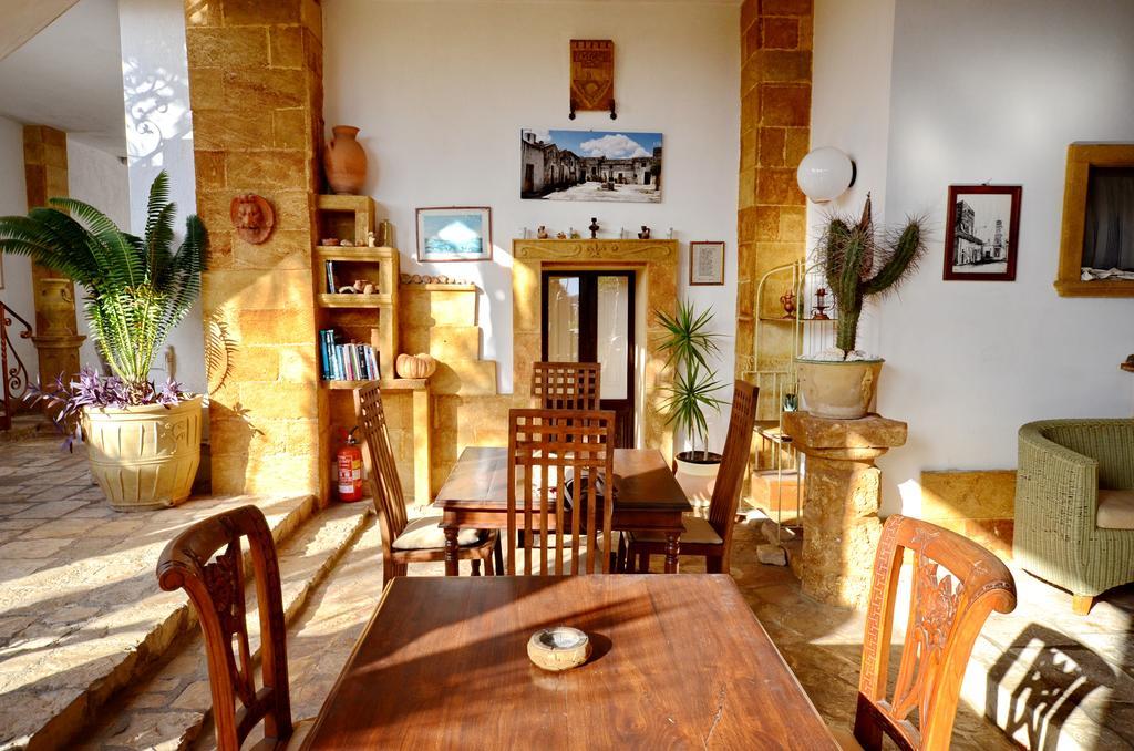 Felline In Bed&Breakfast Dimora Di Charme El Salento Exterior photo