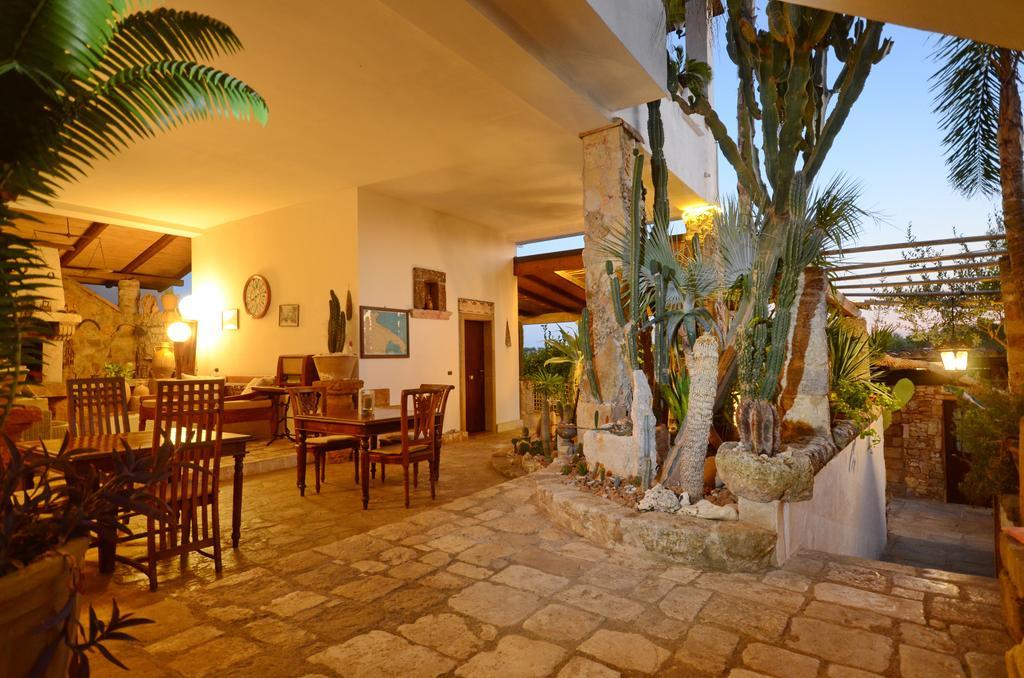 Felline In Bed&Breakfast Dimora Di Charme El Salento Exterior photo