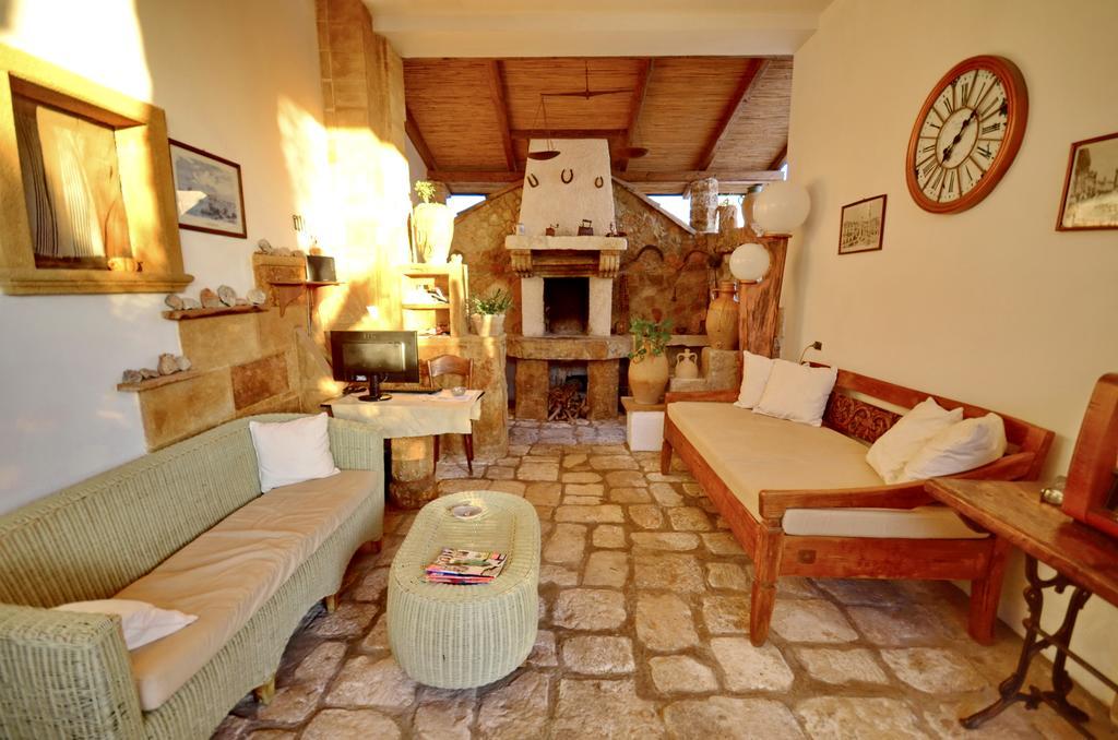 Felline In Bed&Breakfast Dimora Di Charme El Salento Exterior photo