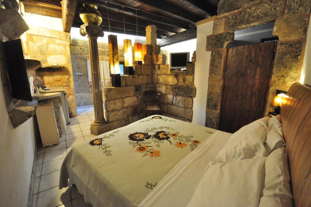 Felline In Bed&Breakfast Dimora Di Charme El Salento Room photo