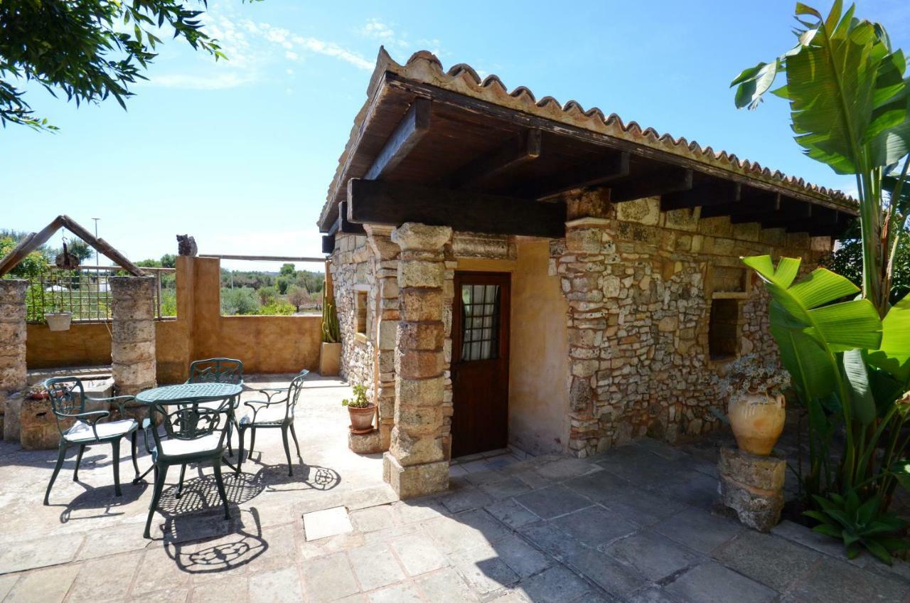 Felline In Bed&Breakfast Dimora Di Charme El Salento Exterior photo